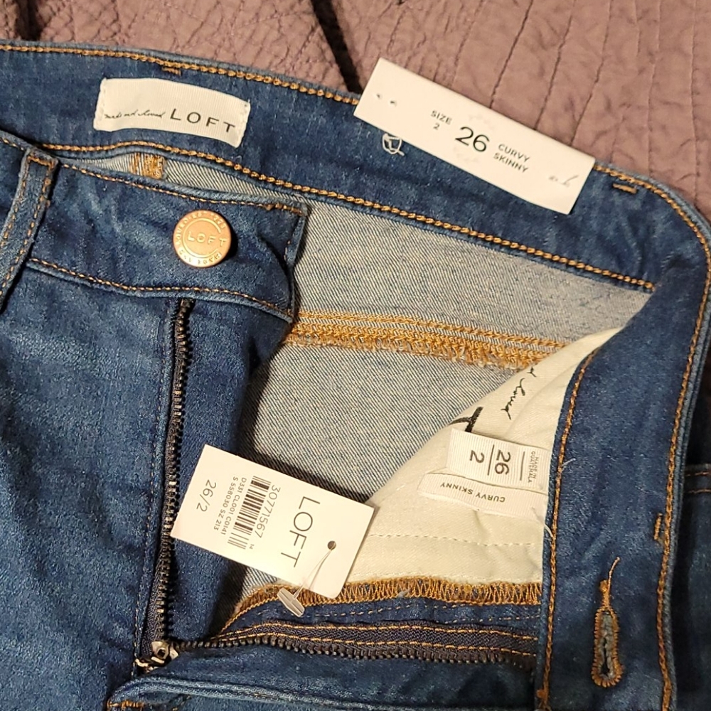 Jeans - Picture 3 of 4